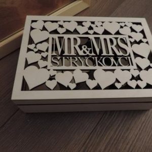 Svadobná krabica Mr @ Mrs s priezviskom, farba biela